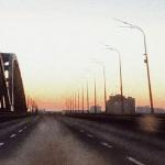 Саша Сáбельников - Его мосты в четыре утра повёрнуты к ней Его мосты в четыре утра повёрнуты к ней